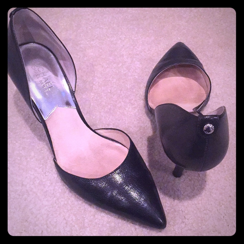 MICHAEL Michael Kors black leather heels